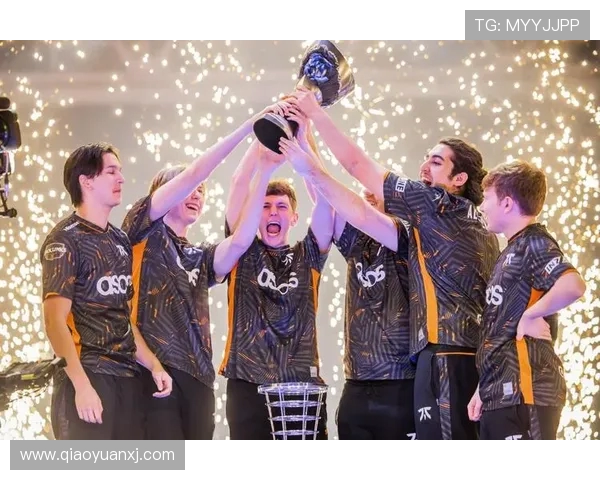 V5战队在大师赛积分榜中以60分稳居第一位置，其他战队紧随其后争夺名次