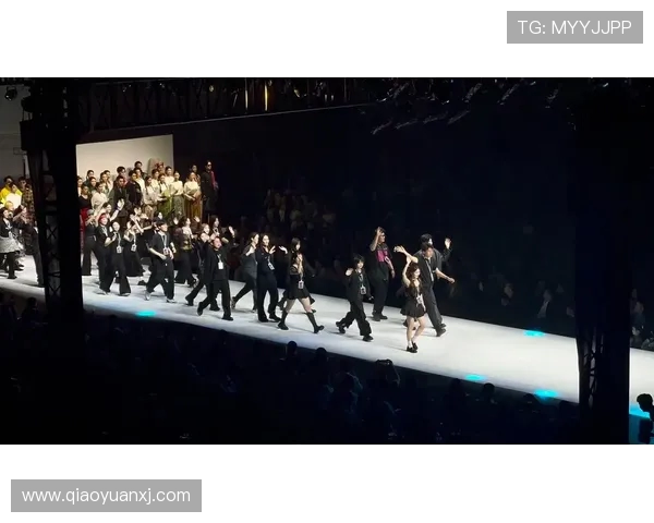 崔永熙的艺术之路与人生哲学探讨：从舞台到生活的多重视角