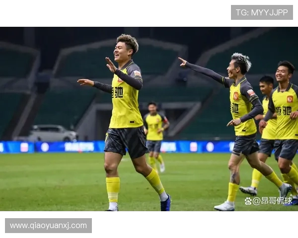 恒大与墨尔本激战正酣比分揭晓引发球迷热议