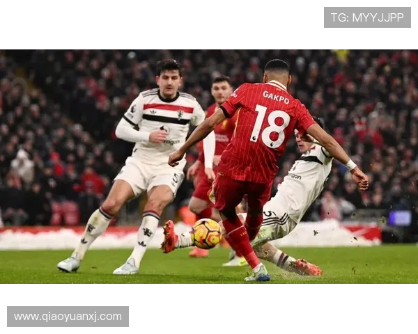 曼联与利物浦激战新英直播精彩瞬间全程回顾与分析 曼联与利物浦激战新英直播精彩瞬间全程回顾与分析