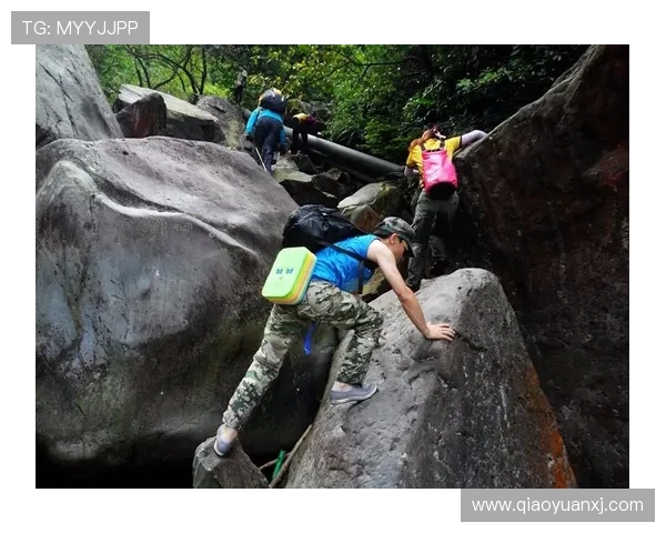 重庆攀岩队在全国团队协作排行榜中荣获第五名展现出色实力与团结精神