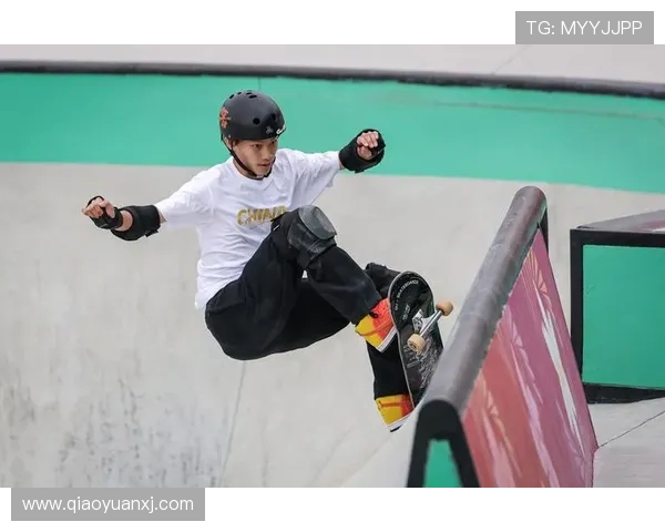 南京滑板队在滑板比赛经验排行榜中荣获第五名的辉煌成就